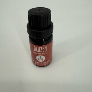 Bluzen Caramel Apple Essential Oil - Red